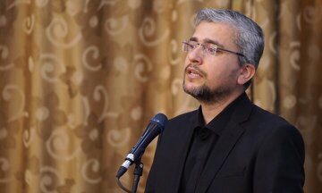 سخنگوی کمیسیون امنیت: احتمال فریب از سوی ترامپ بالاست، باید زیرساخت‌های منطقه را ویران کنیم