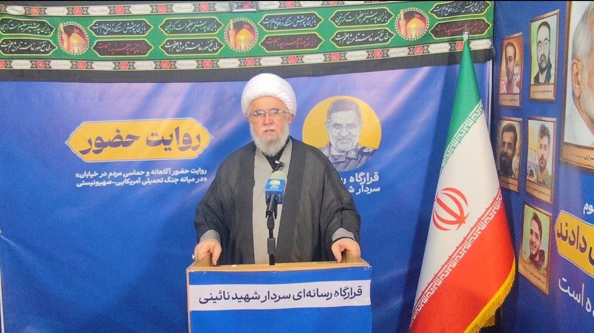 آیت الله رمضانی: معرفت و محبت به ولایت رمز تعالی انقلاب است