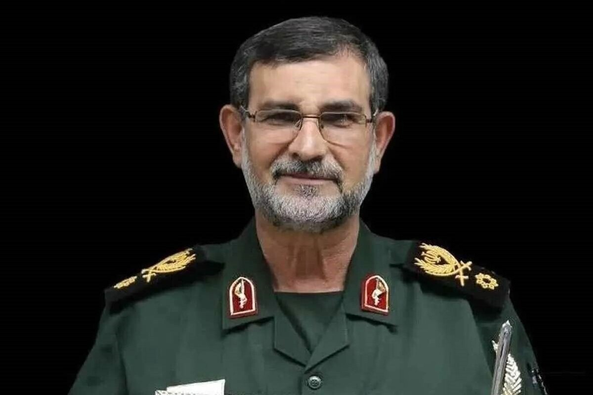 تصویری از مشتِ گره‌ کرده شهید تنگسیری در لحظه شهادت