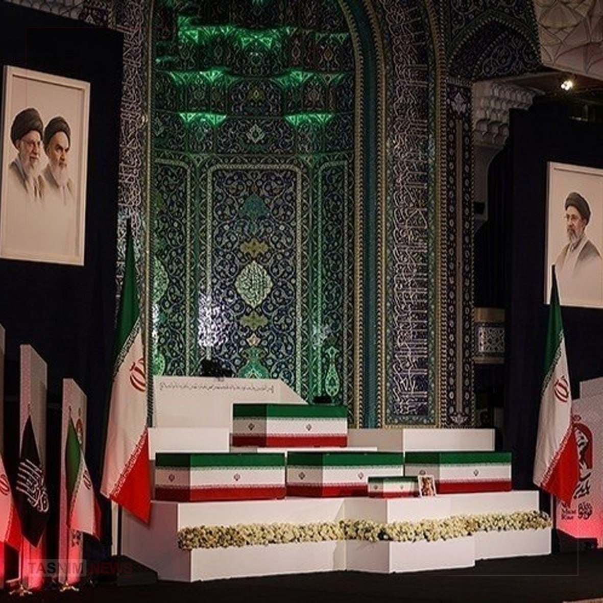 حضور مقامات سیاسی کشورها برای ادای احترام به پیکر رهبر شهید از ساعت ۱۳ امروز