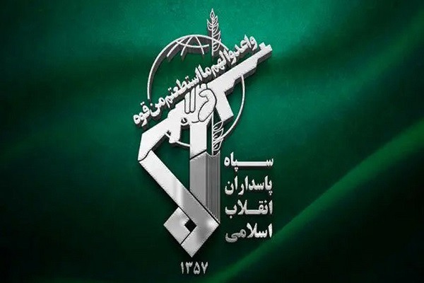 مراکز لجستیکی و سکوهای سوخت‌گیری ناوهای آمریکایی در بندر دُقم عمان در هم کوبیده شد