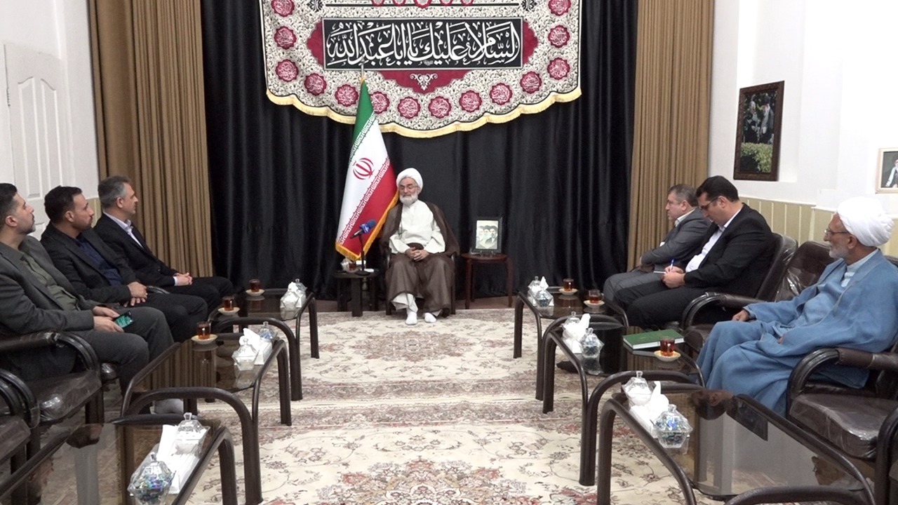 نظام بانکی، سرمایه‌ها را در خدمت تولید و توسعه صادرات قرار دهد