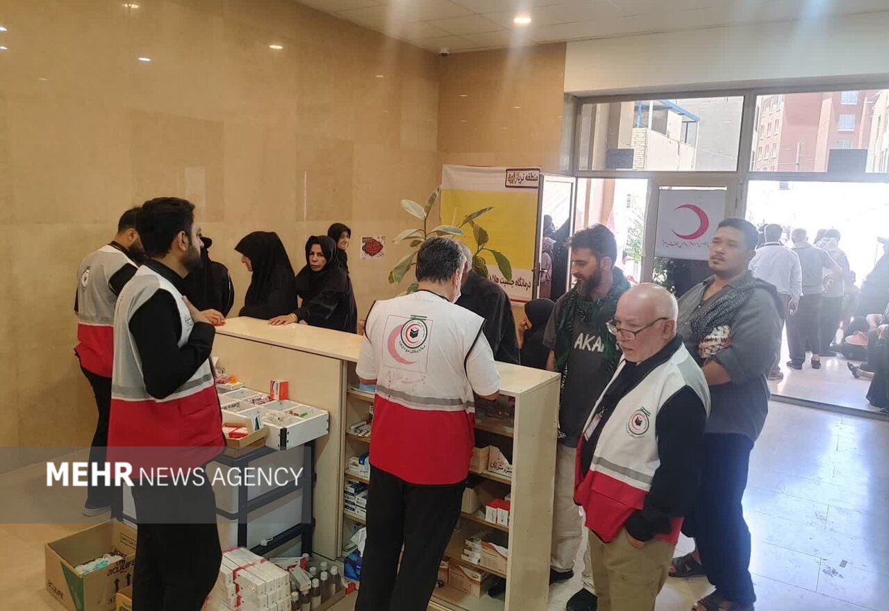۱۳ هزار خدمت درمانی در ۴ روز؛ درمانگاه هلال‌احمر گیلان در نجف رکورد زد