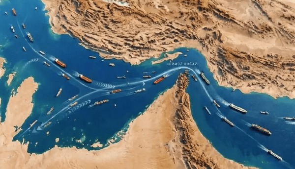 ادعای تحریک‌آمیز سنتکام درباره مسیر جنوبی در تنگه هرمز