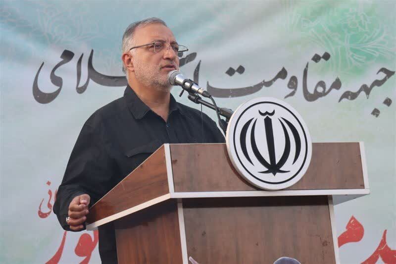 زاکانی: دشمن در باتلاق شکست زمین‌گیر شده است
