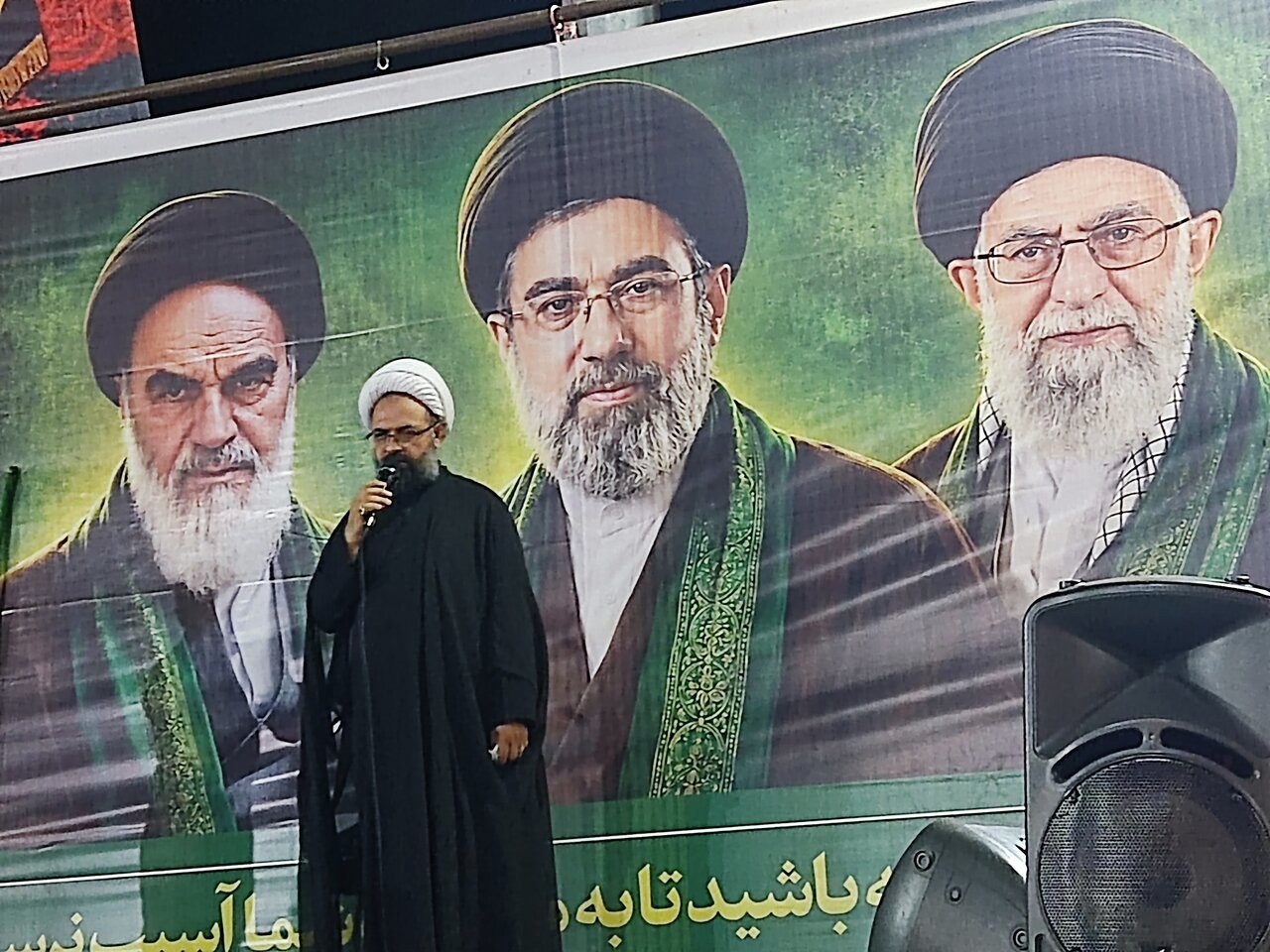 حجت الاسلام نقوی: دشمن با ایجاد ترس و تردید روحیه ملت را هدف گرفته است