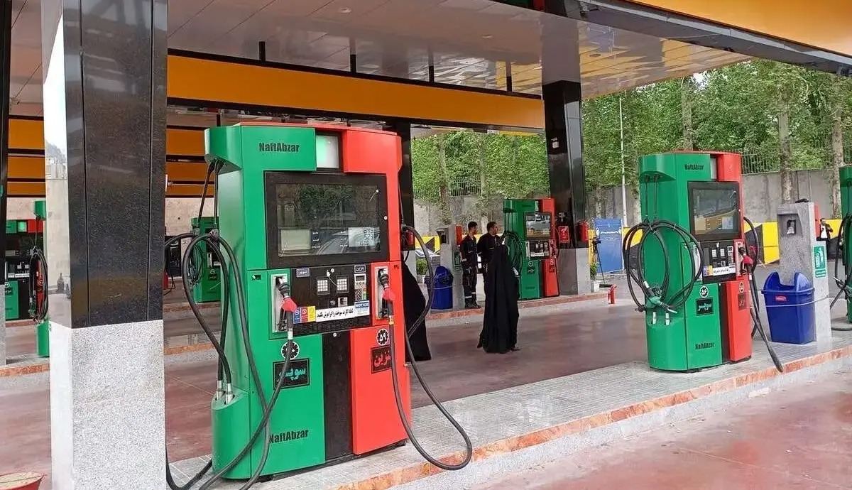آغاز عرضه بنزین با نرخ تمام‌شده پالایشگاهی در یک استان