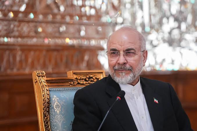 رئیس مجلس: ما از موضع اصولی چین در ردّ تحریم‌های غیرقانونی علیه ایران استقبال می‌کنیم | آخرین خبر