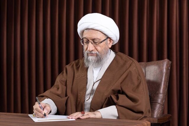 آملی لاریجانی: جنایت جنگی سیریک نشان داد تمدن آمریکایی چیزی جز توحش بزک‌شده نیست