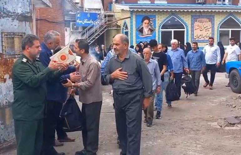 اعزام اقشار مختلف مردم لاهیجان به مناطق عملیاتی غرب کشور