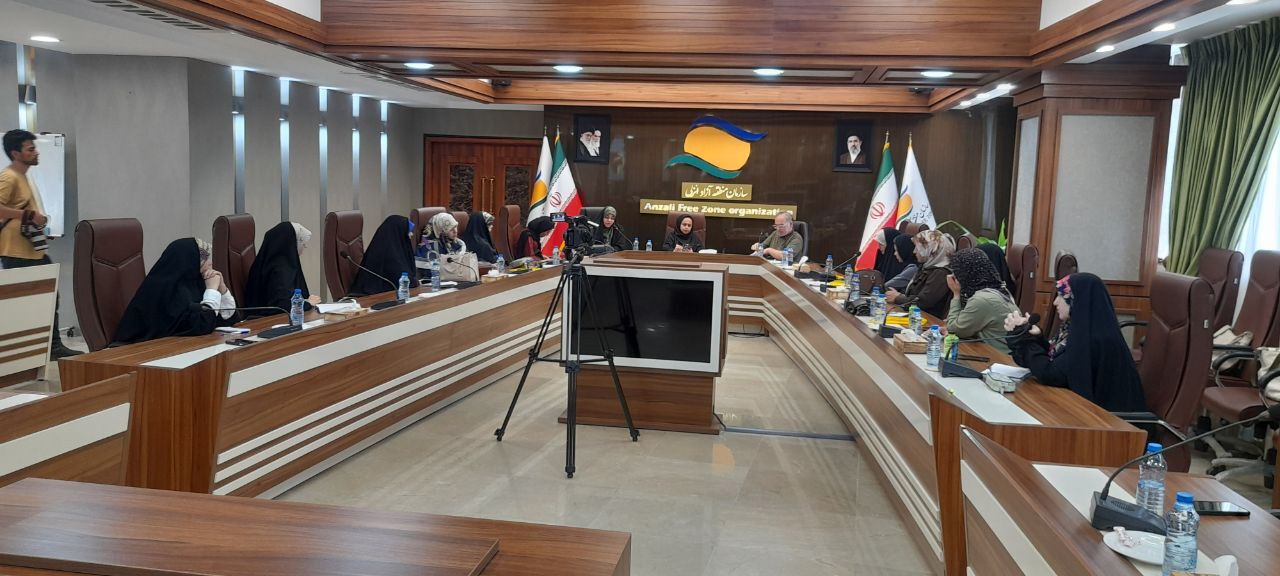 دوره دوازدهم «آفتابگردان ها» با حضور شاعران جوان کشور در بندرانزلی