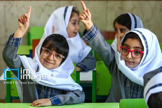 طنین مهر در آذربایجان‌غربی؛ ۷۰۴ هزار دانش آموز رهسپار مدرسه شدند