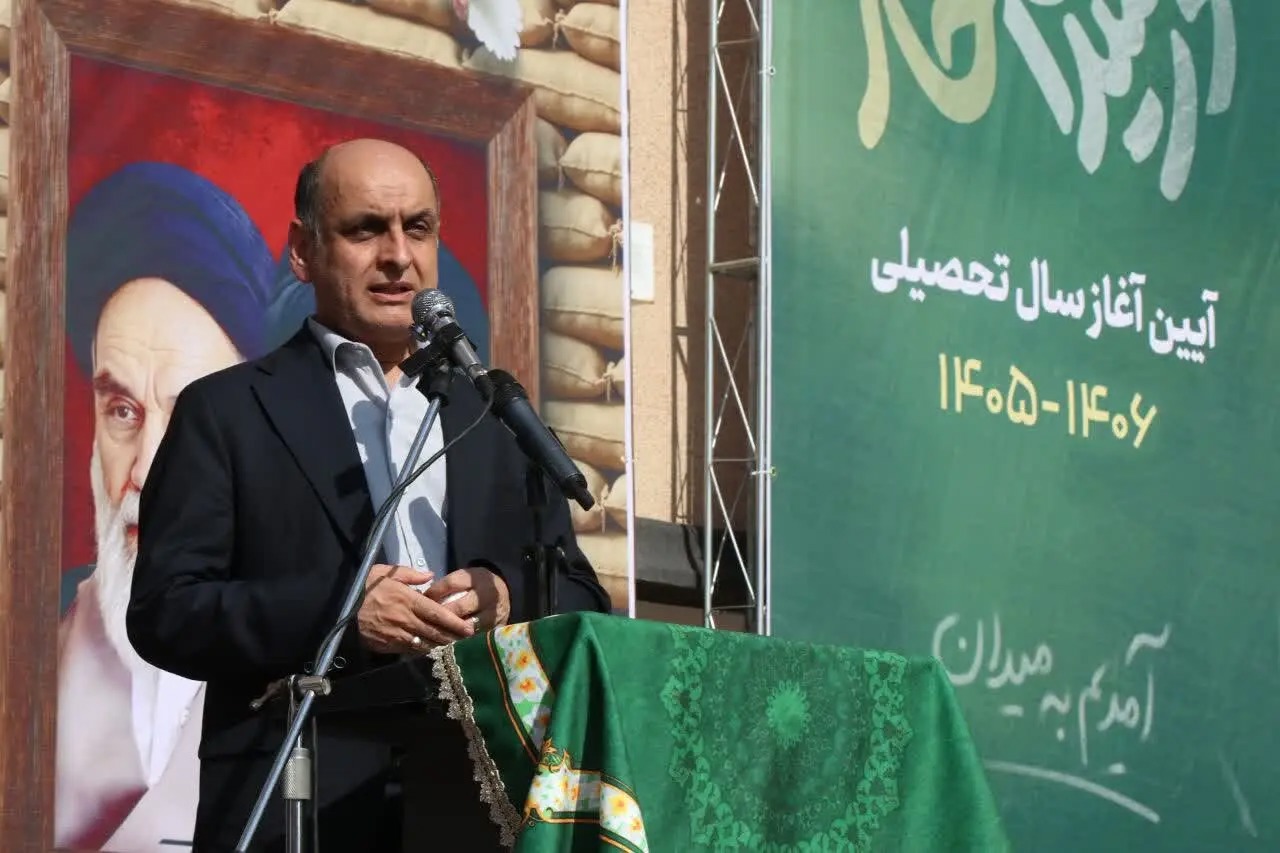 زنگ مهر در مدارس گیلان نواخته شد؛ تأکید بر نقش علم و مدرسه در ساخت آینده ای