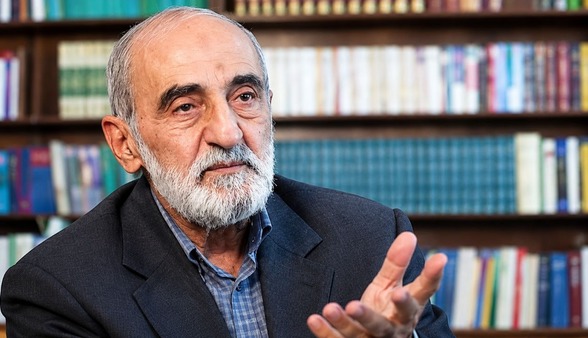 مدیر مسئول روزنامه کیهان: پزشکیان سازمان ملل را به دادگاه جنایات آمریکا و اسرائیل تبدیل کرد