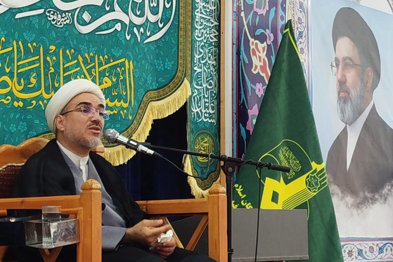 حجت‌الاسلام اعوانی : حفظ جمهوری اسلامی مسئولیت دینی و شرعی است