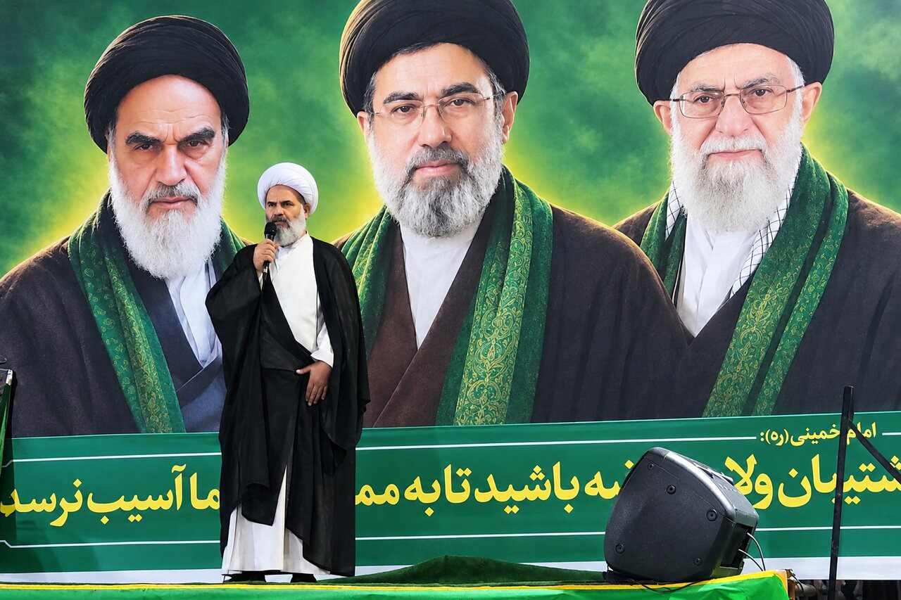 حجت الاسلام تاج: دفاع مقدس گوهرهای پنهان ملت ایران را آشکار کرد