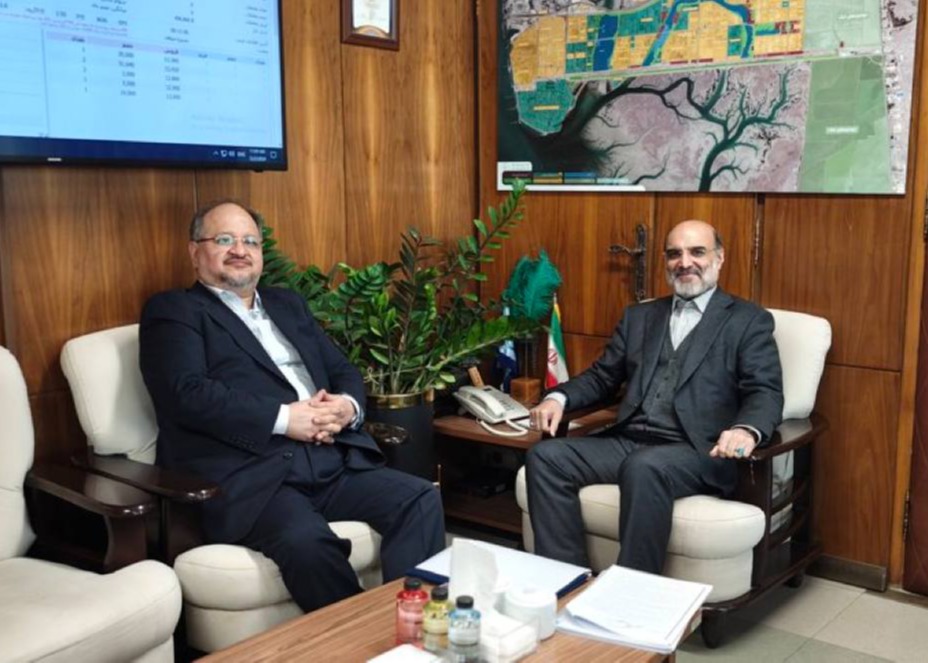 حکم انفصال از خدمت «علی‌عسگری» و «شریعتمداری» قطعی شد