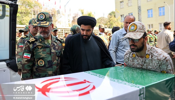عکس/ تشییع پیکر شهید علی‌اکبر گندمی ۴۰ سال بعد از شهادت