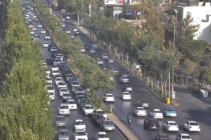 ترافیک سنگین صبحگاهی در معابر اصلی مشهد