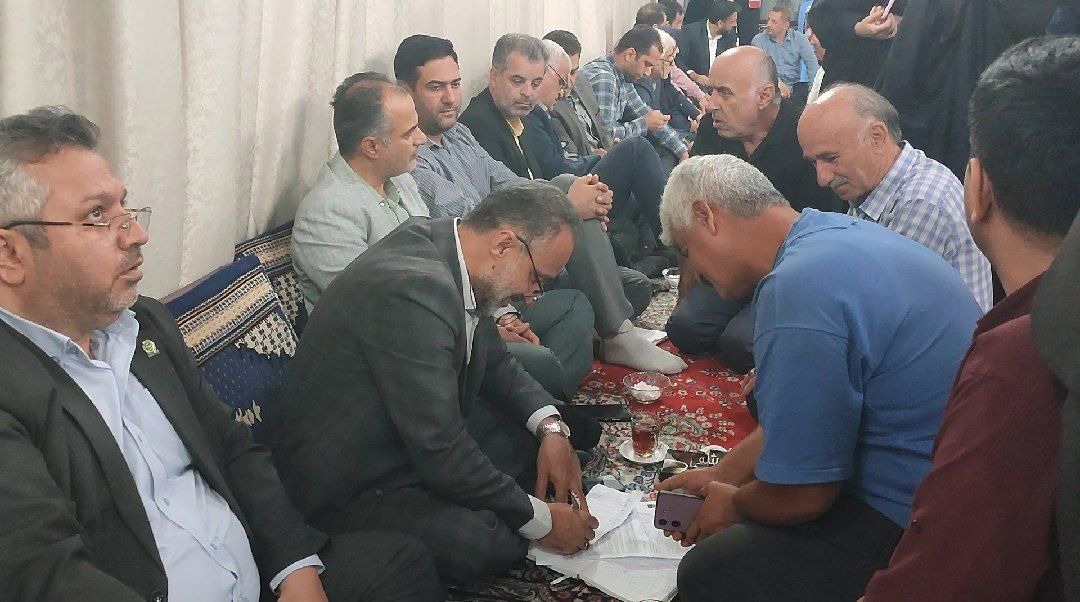 برگزاری میز خدمت جهادی در آستانه‌اشرفیه