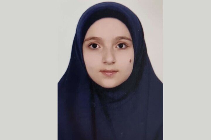 دانش آموز گیلانی رتبه ۹ کشوری در رشته هنر را کسب کرد
