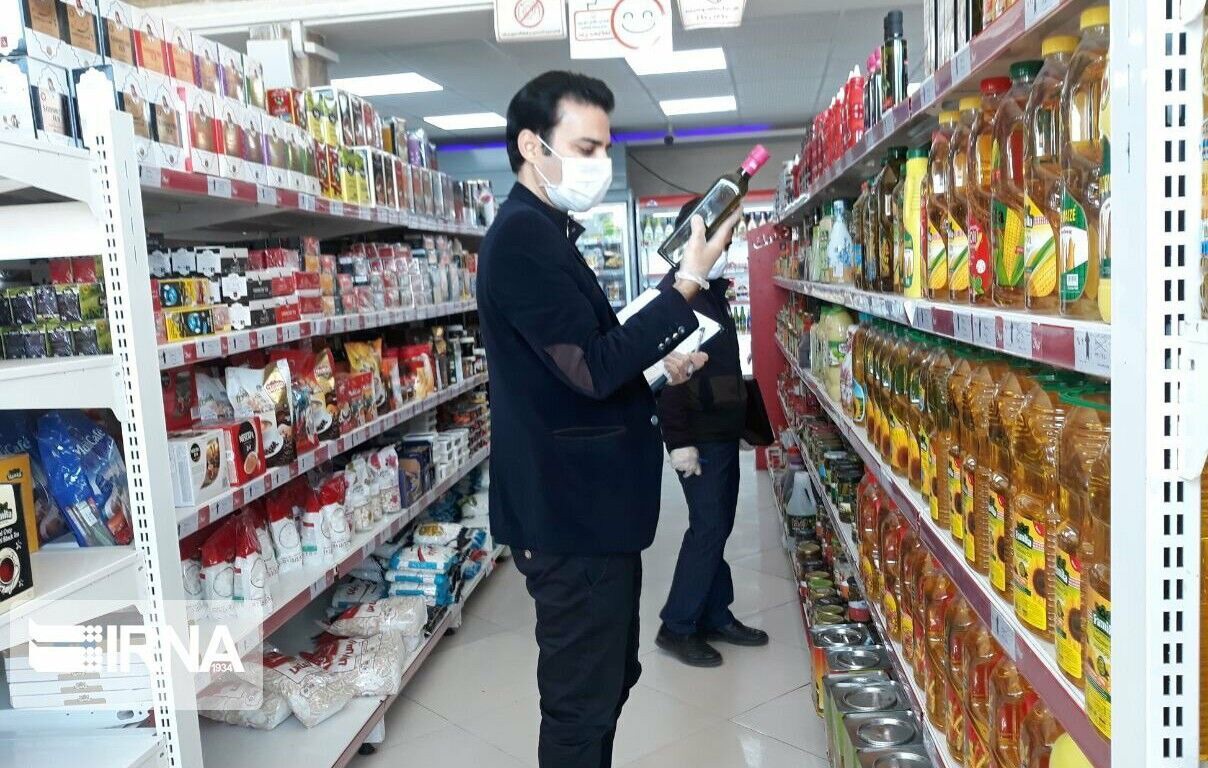 ۲۷ نمونه کالای غیراستاندارد در بازار گیلان شناسایی شد