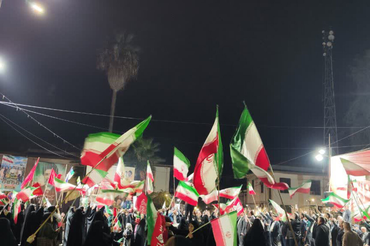 رودسر در شب ۲۲۱؛ عاشقی زیر آسمان وطن