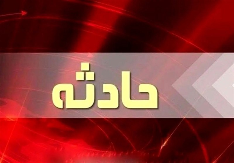 برخورد خودرو با درخت در کرج؛ یک نفر جان باخت