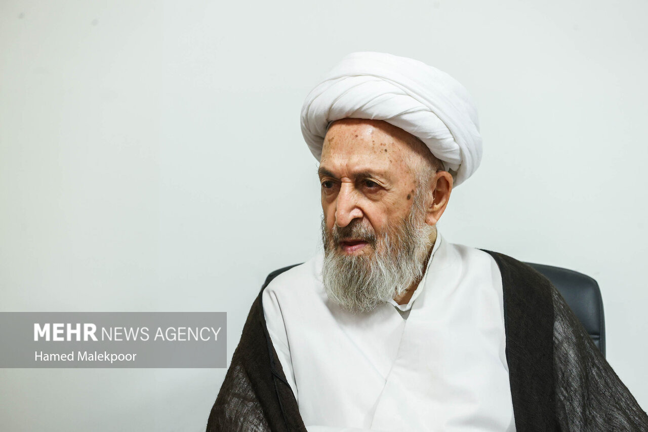 آیت الله سبحانی: آیت‌الله قربانی خدمات علمی ارزشمندی بر جای گذاشت