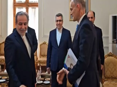 دیدار معاون وزیر امور خارجه لهستان با عراقچی