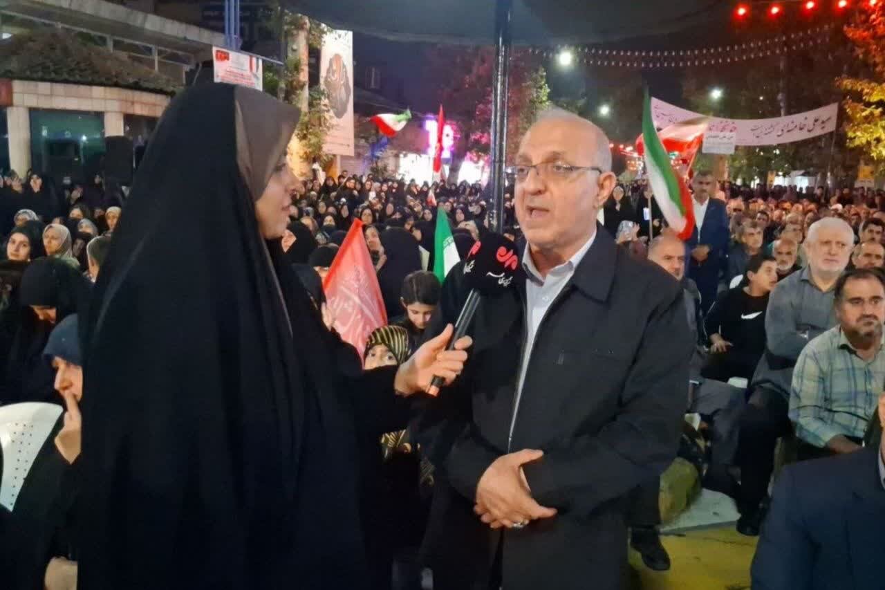 داوطلب: مردم پای آرمان‌های شهدا و انقلاب ایستاده‌اند