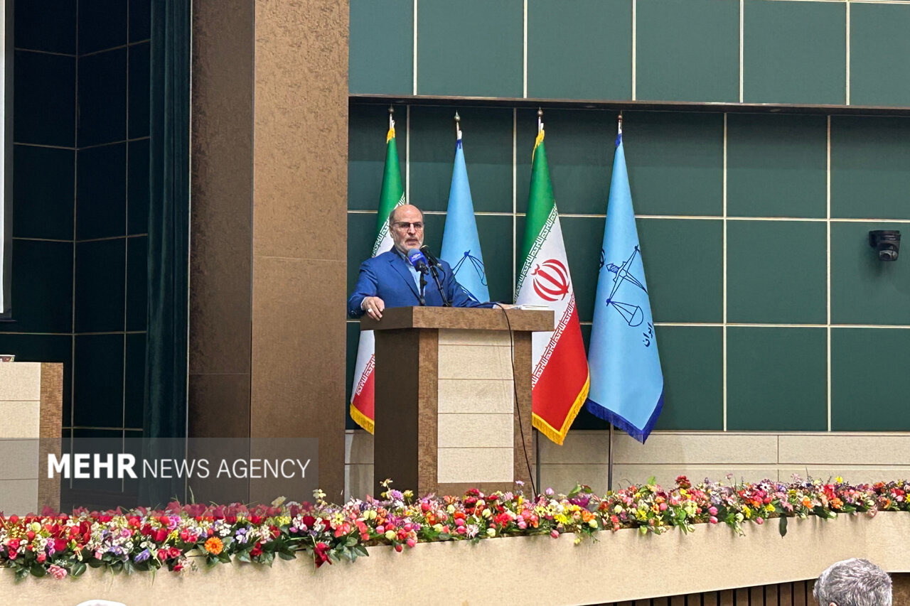 موحدی: مسئولیت در دستگاه قضایی امانتی برای خدمت به مردم است