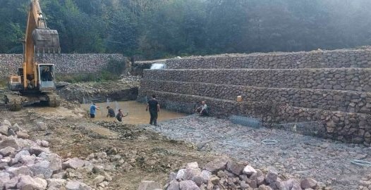 پیشرفت۴۰ درصدی طرح ساماندهی بستر رودخانه امامزاده ابراهیم شهرستان شفت